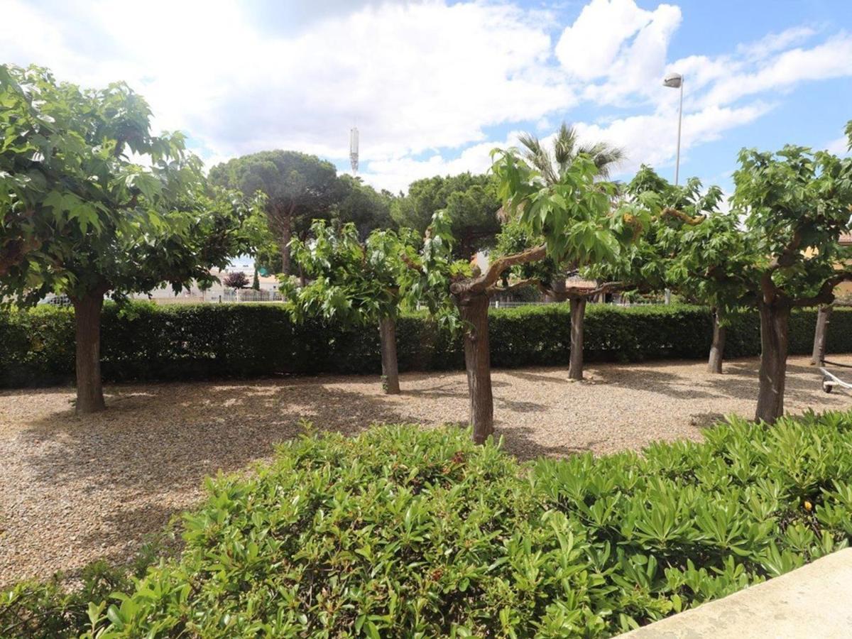 3 Pieces Climatise Avec Terrasse, Parking Prive, A 100M De La Plage, 7 Couchages - Fr-1-307-148 Le Grau-du-Roi Exterior foto